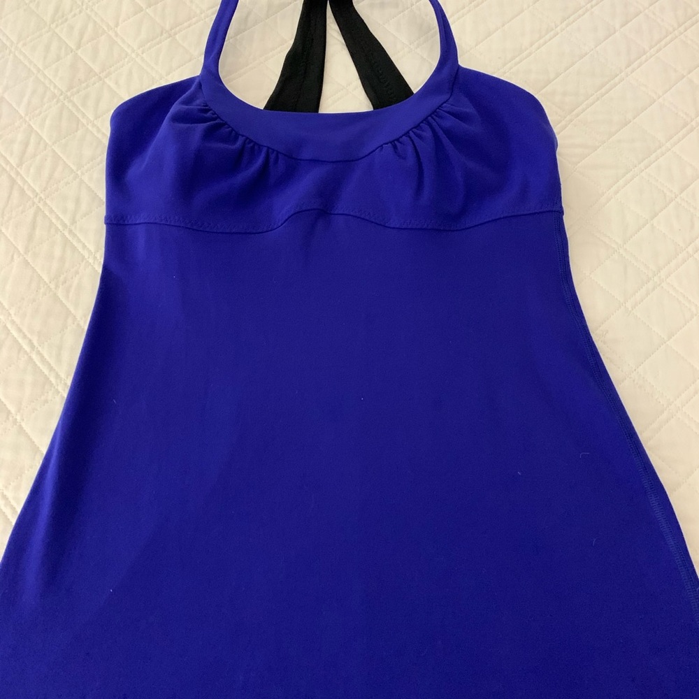 Lulu lemon size 8 tank